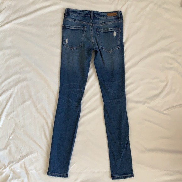 Skinny Jeans - Picture 2 of 3